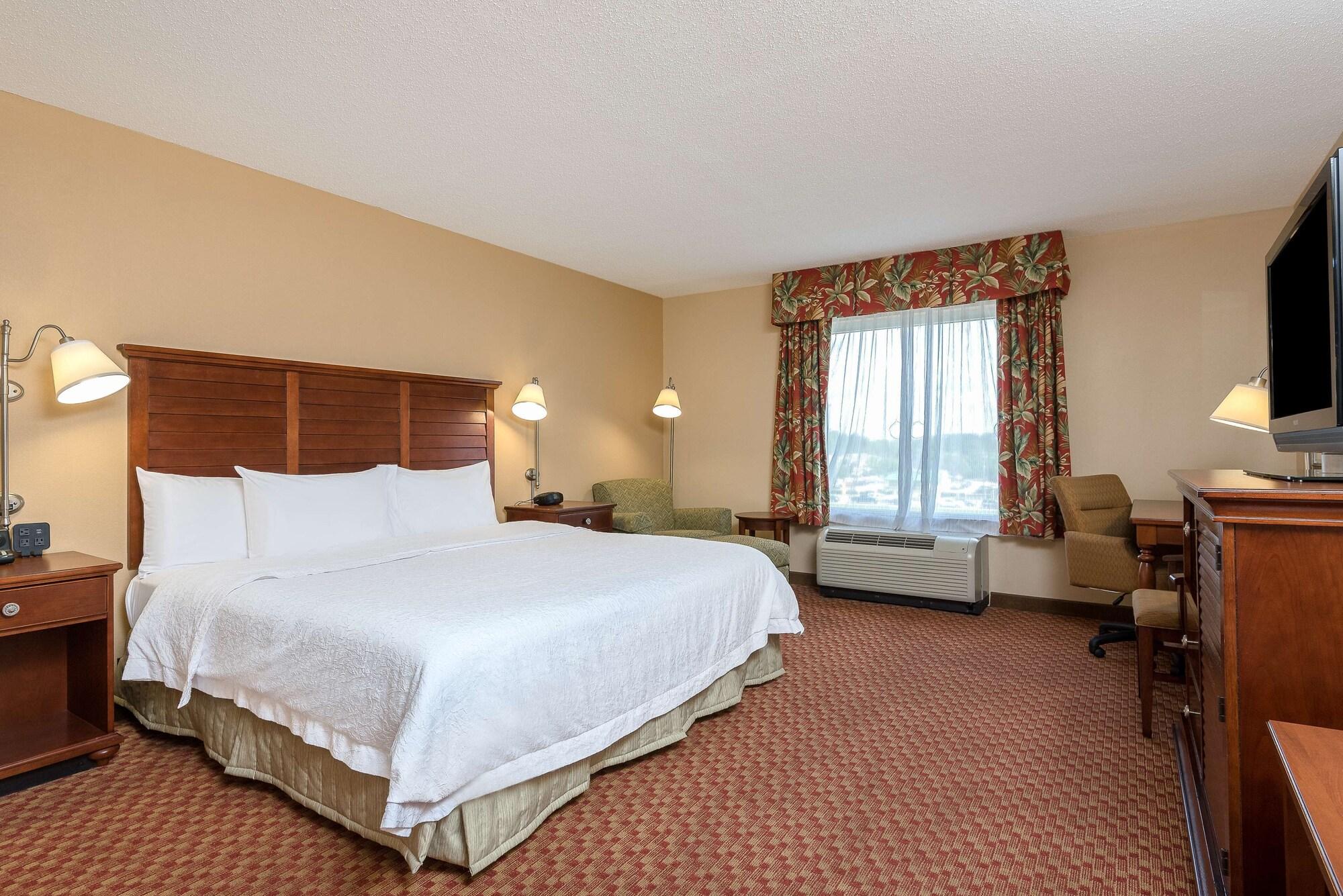 Hampton Inn & Suites Florence-North-I-95 Buitenkant foto