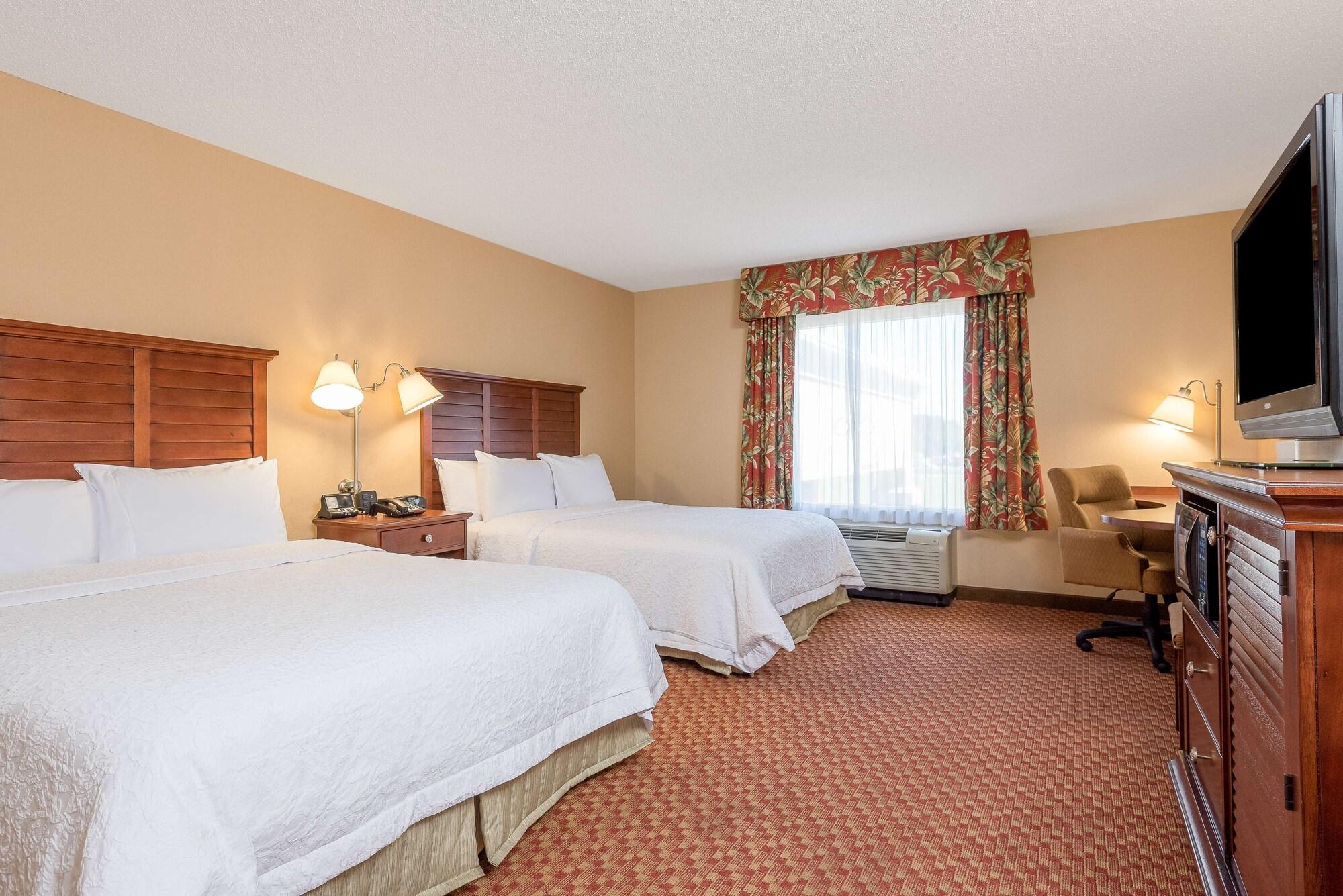 Hampton Inn & Suites Florence-North-I-95 Buitenkant foto